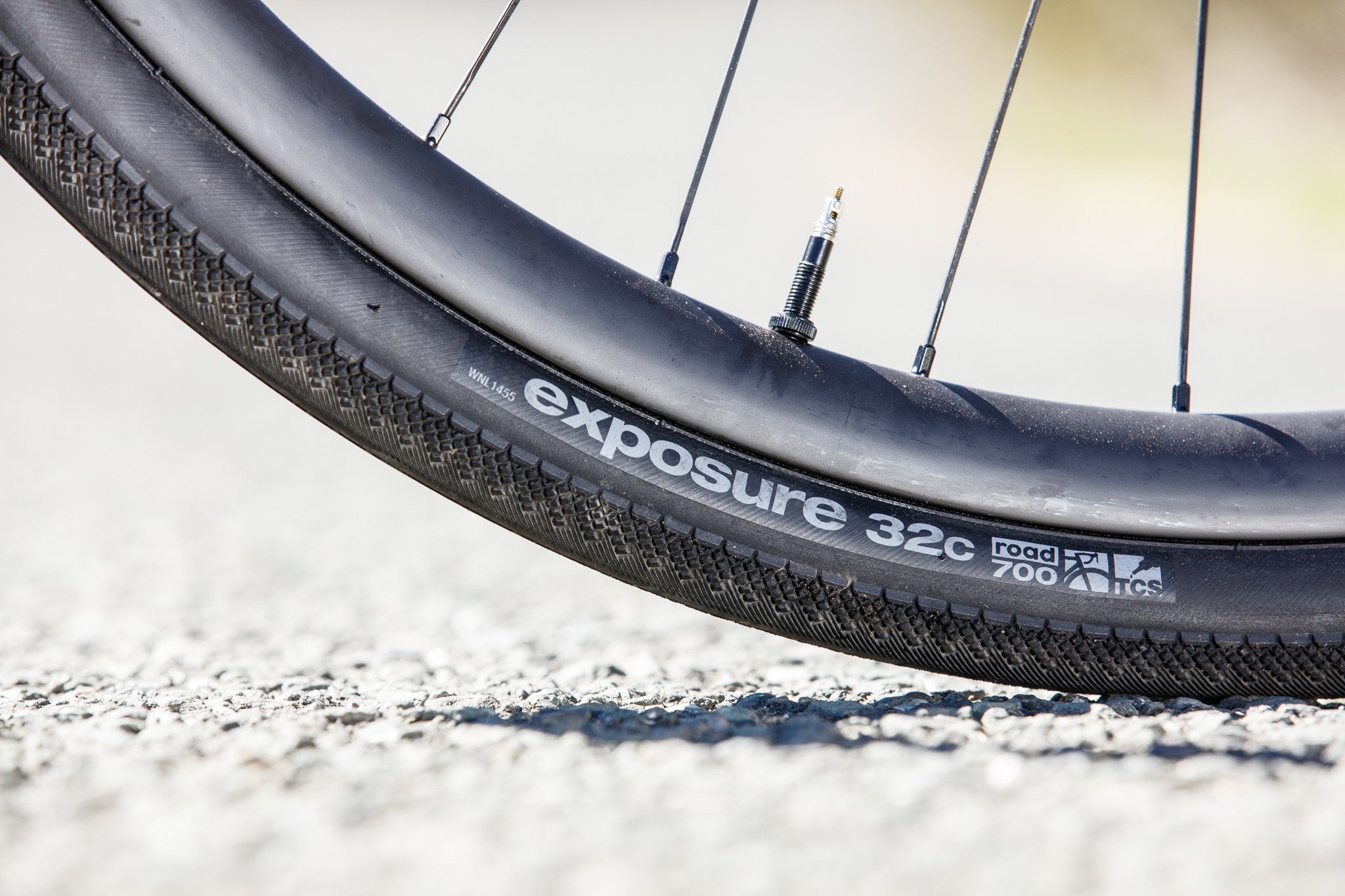 WTB Expands High-End Road with Exposure 32 Tire